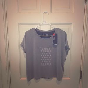 UA- NWT: crop top workout tee